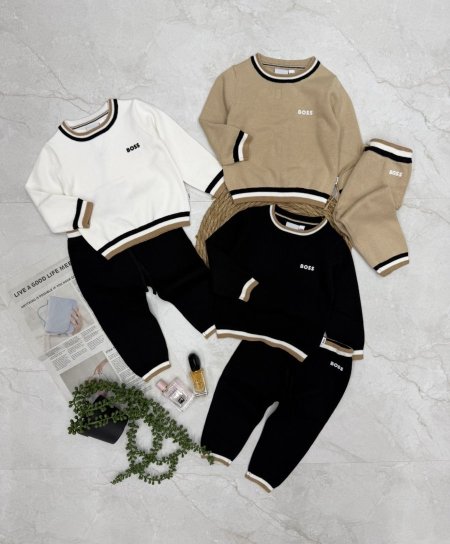 طقم بيبي صوف ناعم