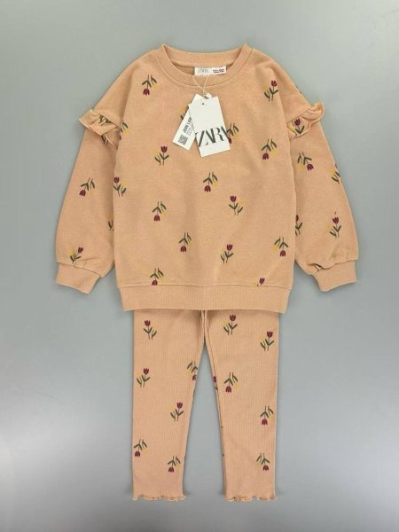 طقم عملي بناتي