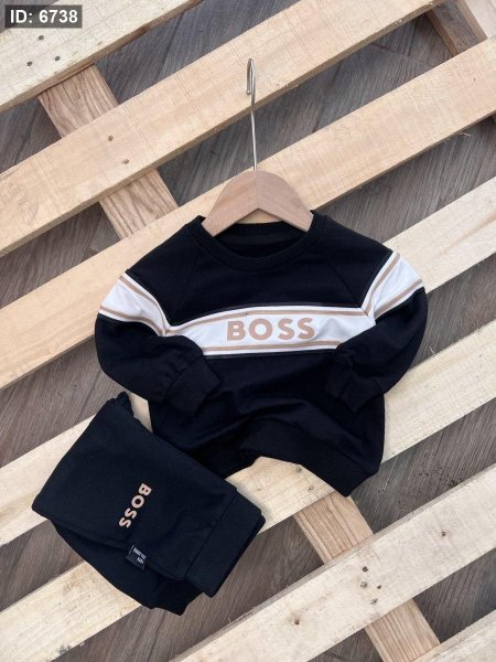 طقم عملي ولادي بناتي