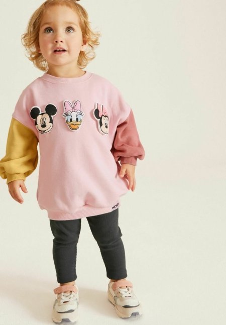 طقم عملي بناتي